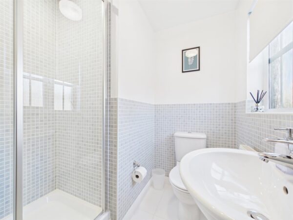 Ealand Street, Rolleston-On-Dove, DE13 9AY