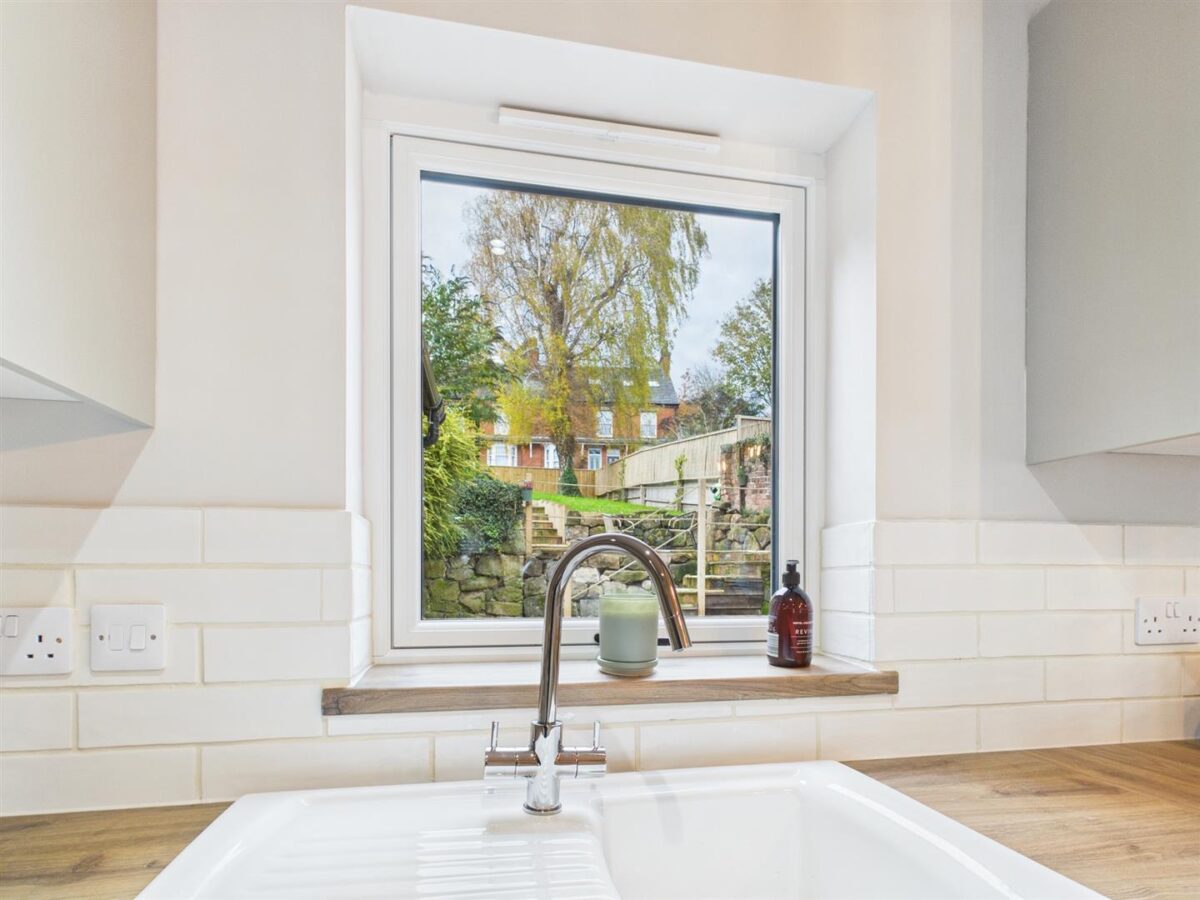 Monk Street, Tutbury, DE13 9NA