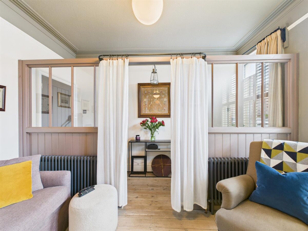 Victoria Street, Melbourne, DE73 8FQ