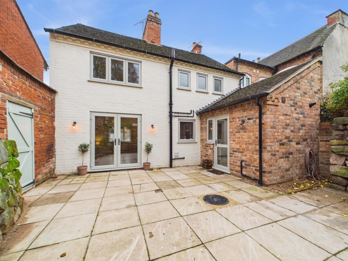 Monk Street, Tutbury, DE13 9NA