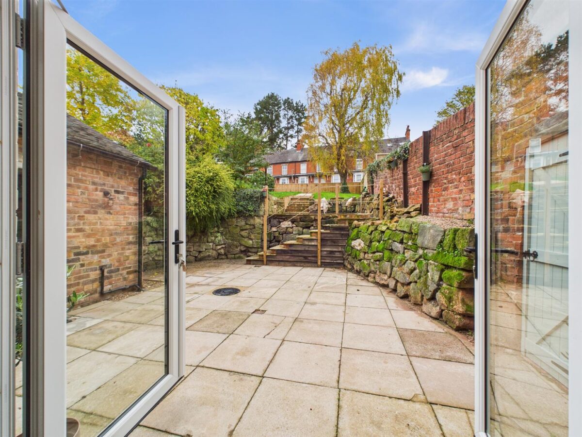 Monk Street, Tutbury, DE13 9NA