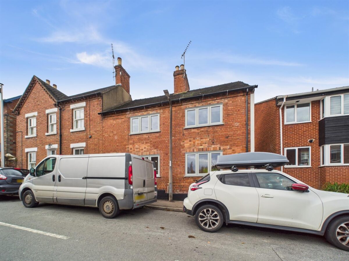 Monk Street, Tutbury, DE13 9NA