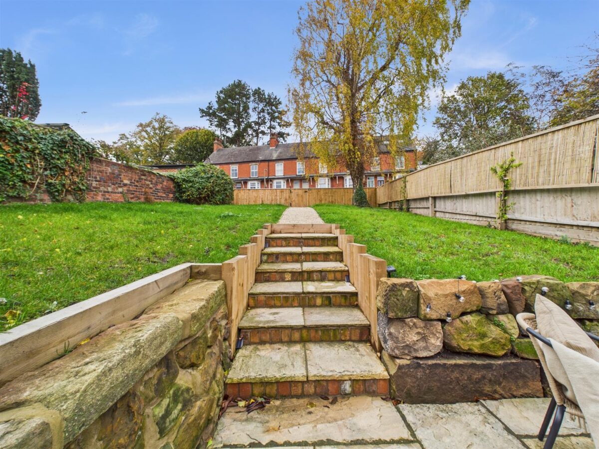 Monk Street, Tutbury, DE13 9NA