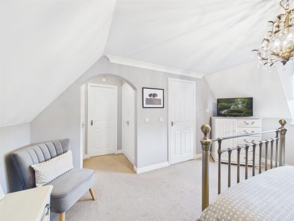 Ealand Street, Rolleston-On-Dove, DE13 9AY