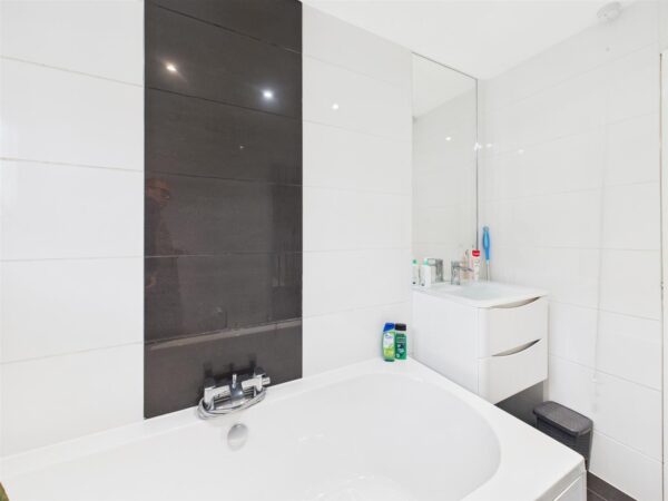 Acacia Drive, Melbourne, DE73 8LT