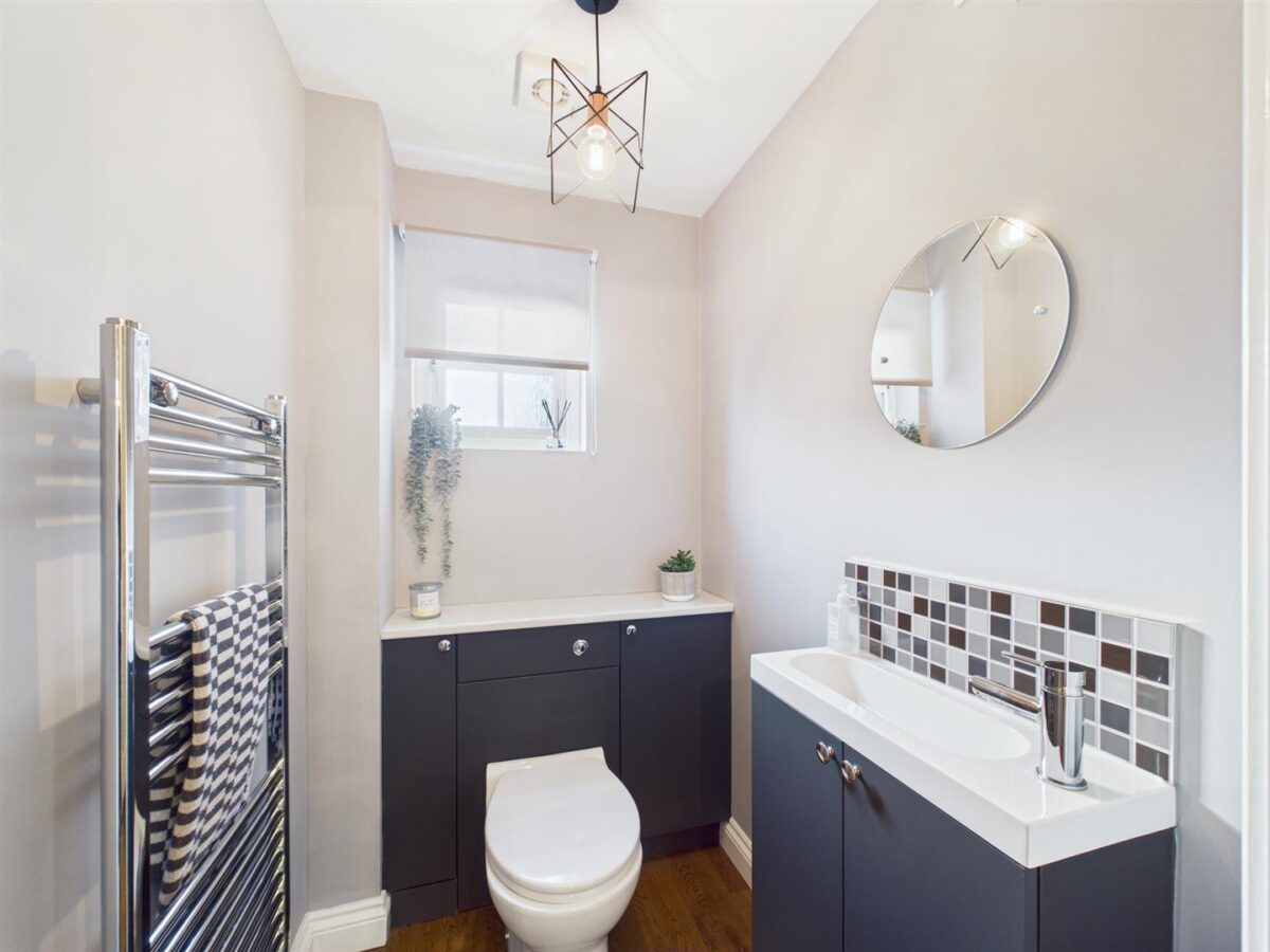 Ealand Street, Rolleston-On-Dove, DE13 9AY