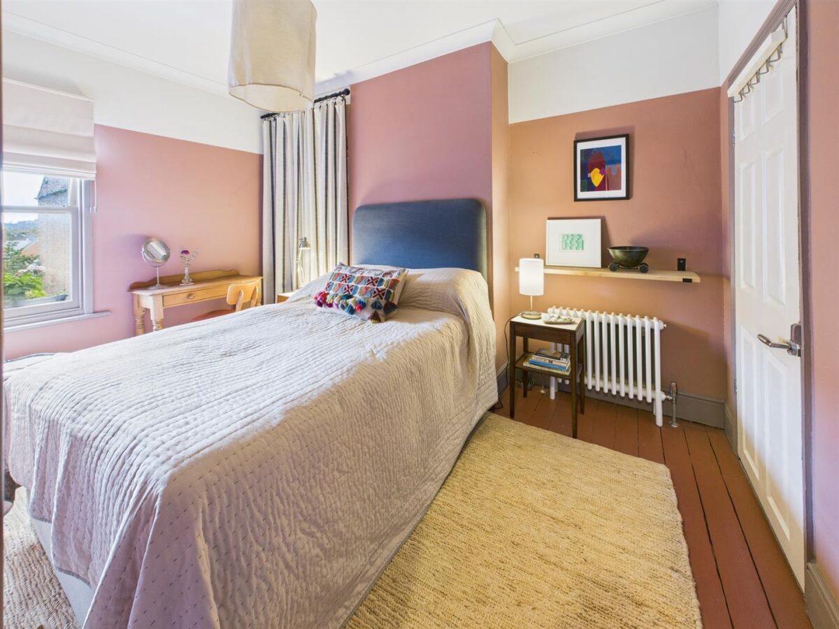 Victoria Street, Melbourne, DE73 8FQ