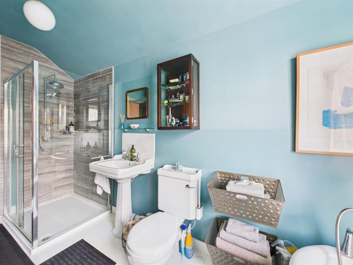 Victoria Street, Melbourne, DE73 8FQ