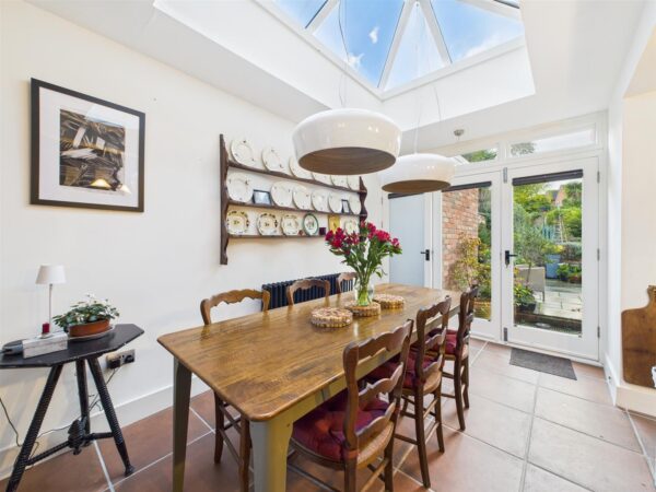 Victoria Street, Melbourne, DE73 8FQ