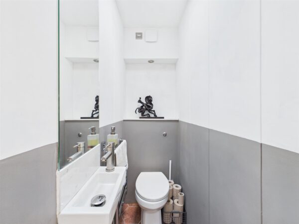 Victoria Street, Melbourne, DE73 8FQ