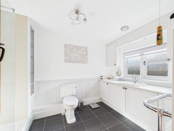 Castle Mews, Melbourne, DE73 8LW