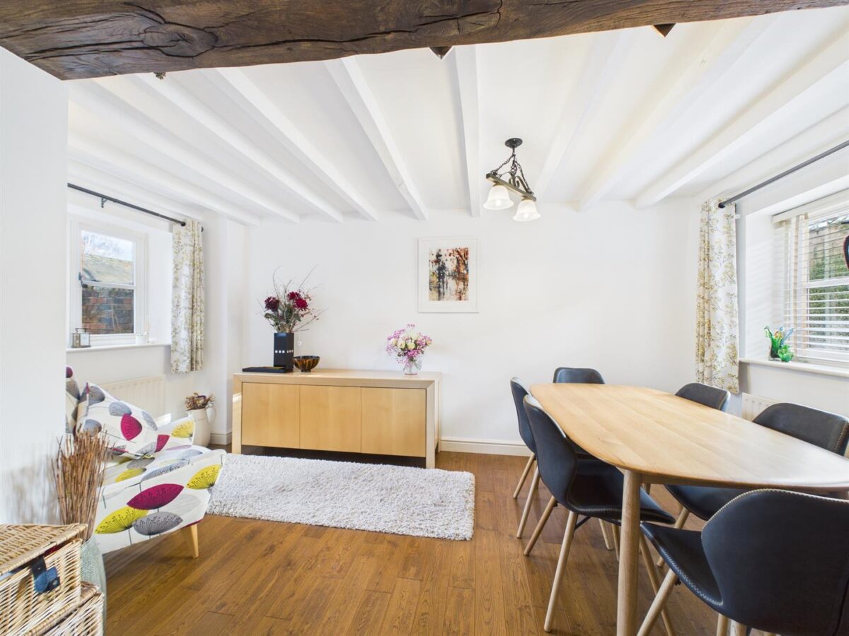 Castle Mews, Melbourne, DE73 8LW