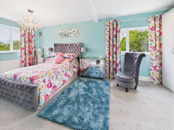 George Street, Melbourne, DE73 8JL