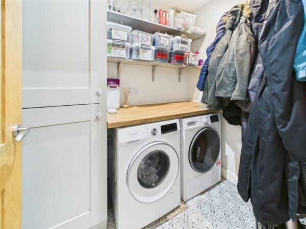 Queensway, Melbourne, DE73 8FG