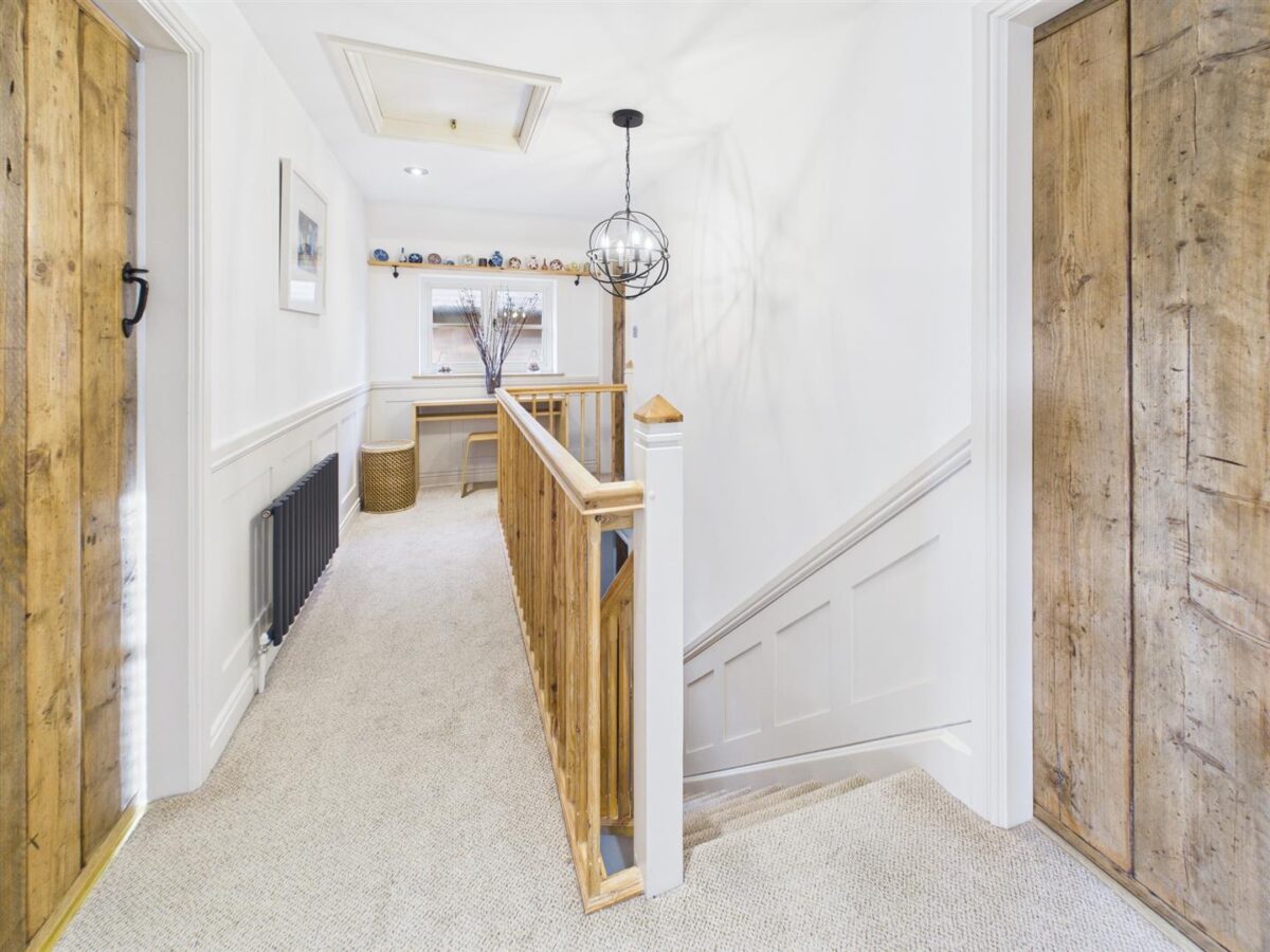 Castle Mews, Melbourne, DE73 8LW