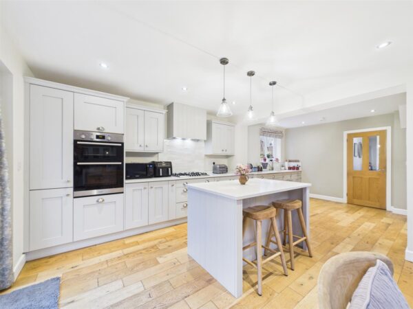 Queensway, Melbourne, DE73 8FG