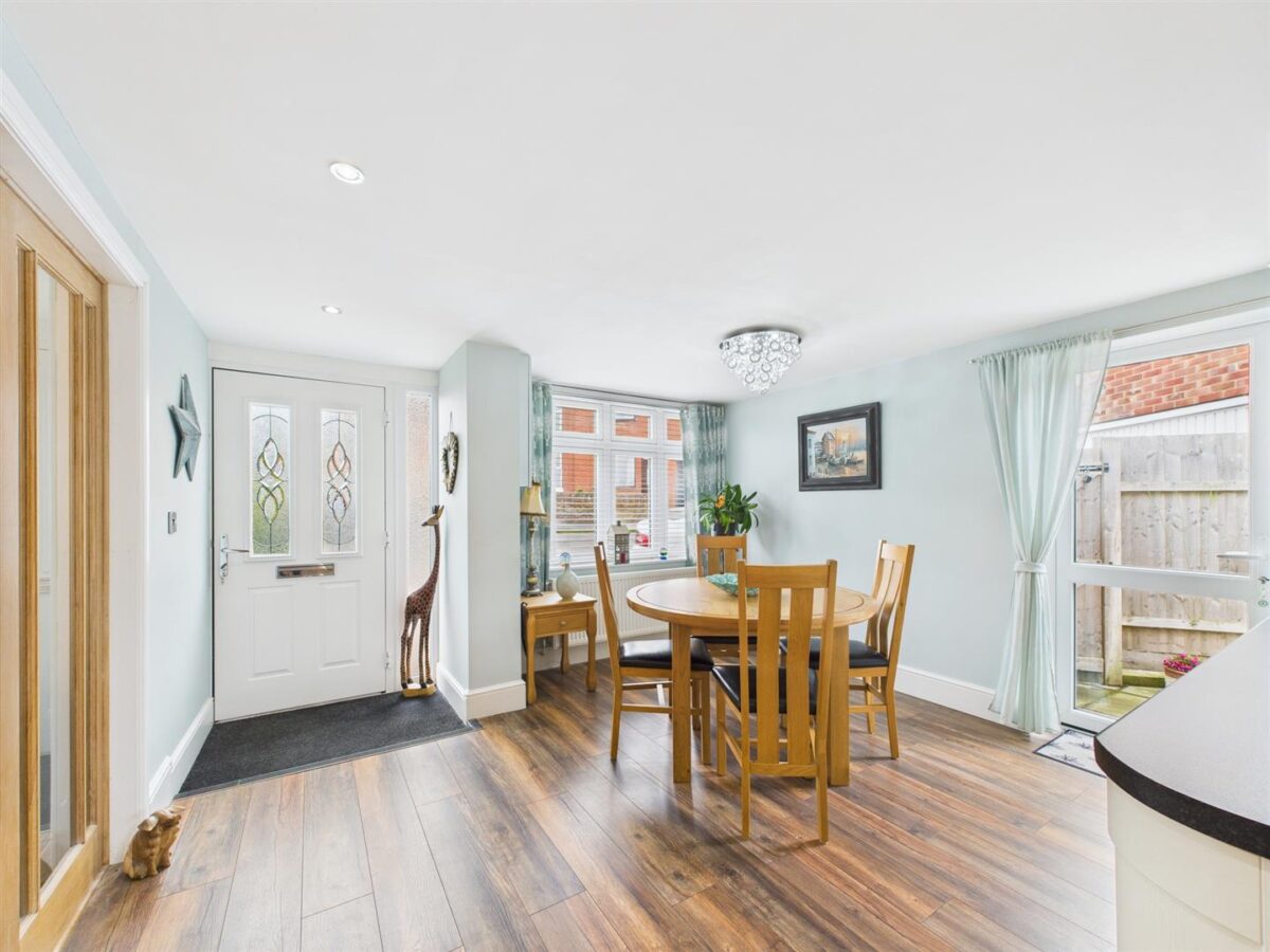 George Street, Melbourne, DE73 8JL