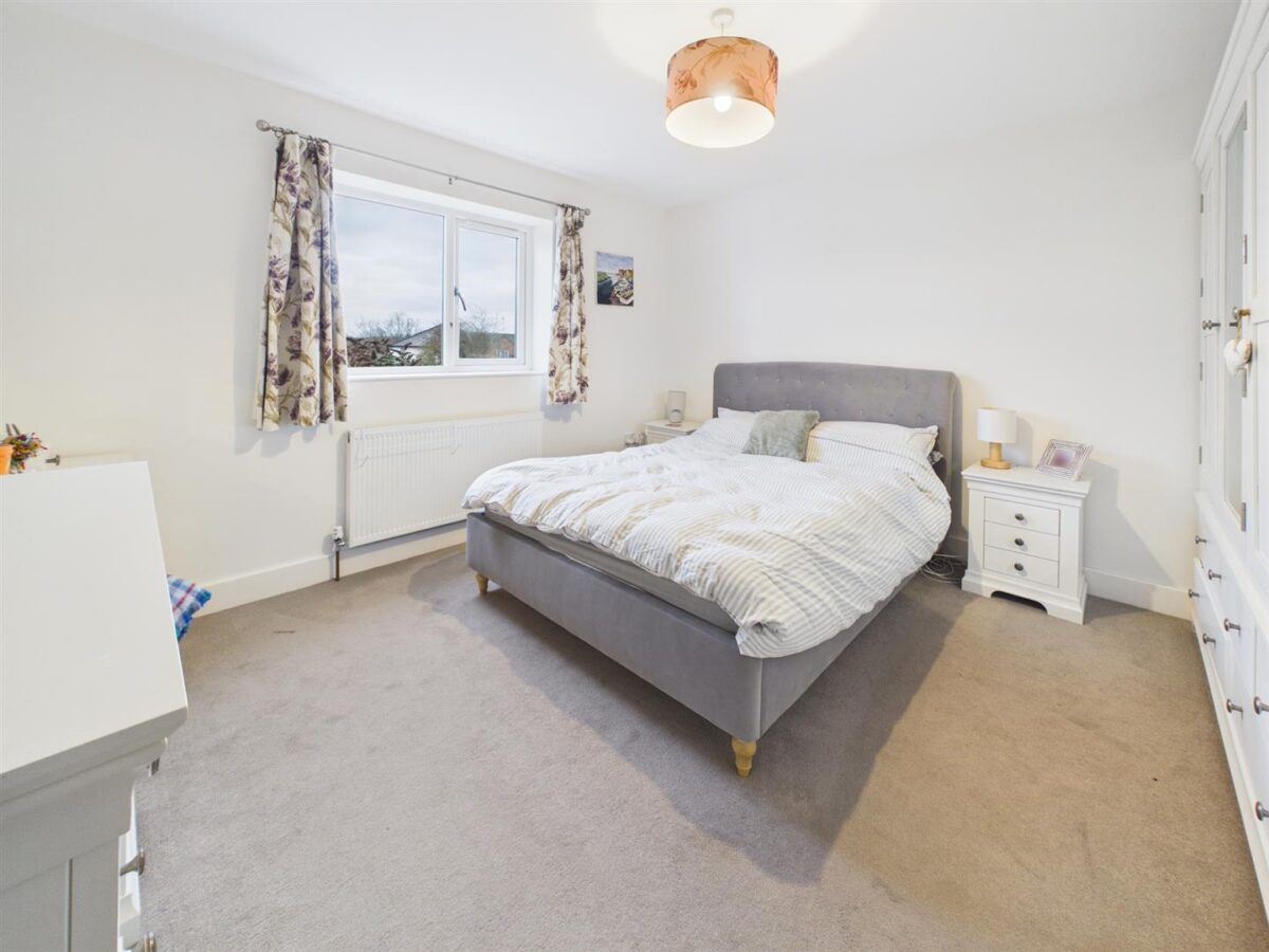 Queensway, Melbourne, DE73 8FG