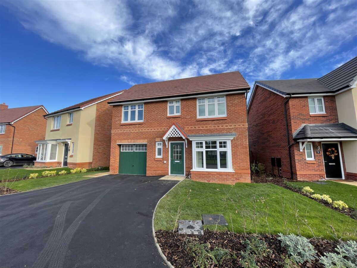 Leawood Gardens, Drakelow, Burton On Trent, DE15 9WN