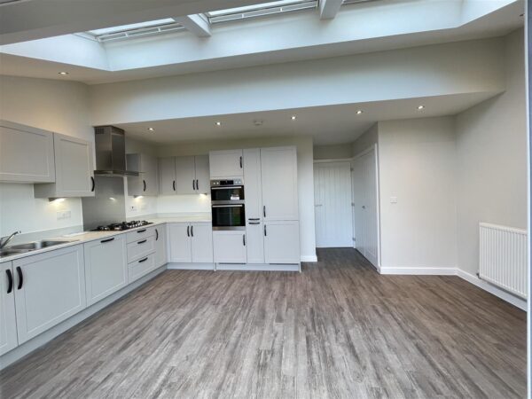 Leawood Gardens, Drakelow, Burton On Trent, DE15 9WN