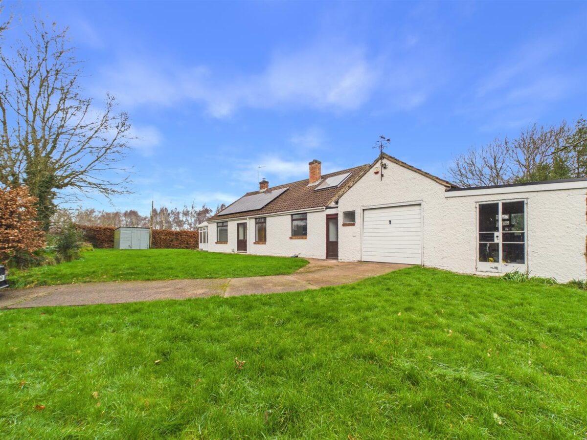 Trent Lane, Kings Newton, Melbourne, DE73 8BT