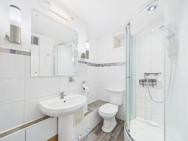 Derby Road, Melbourne, DE73 8FE