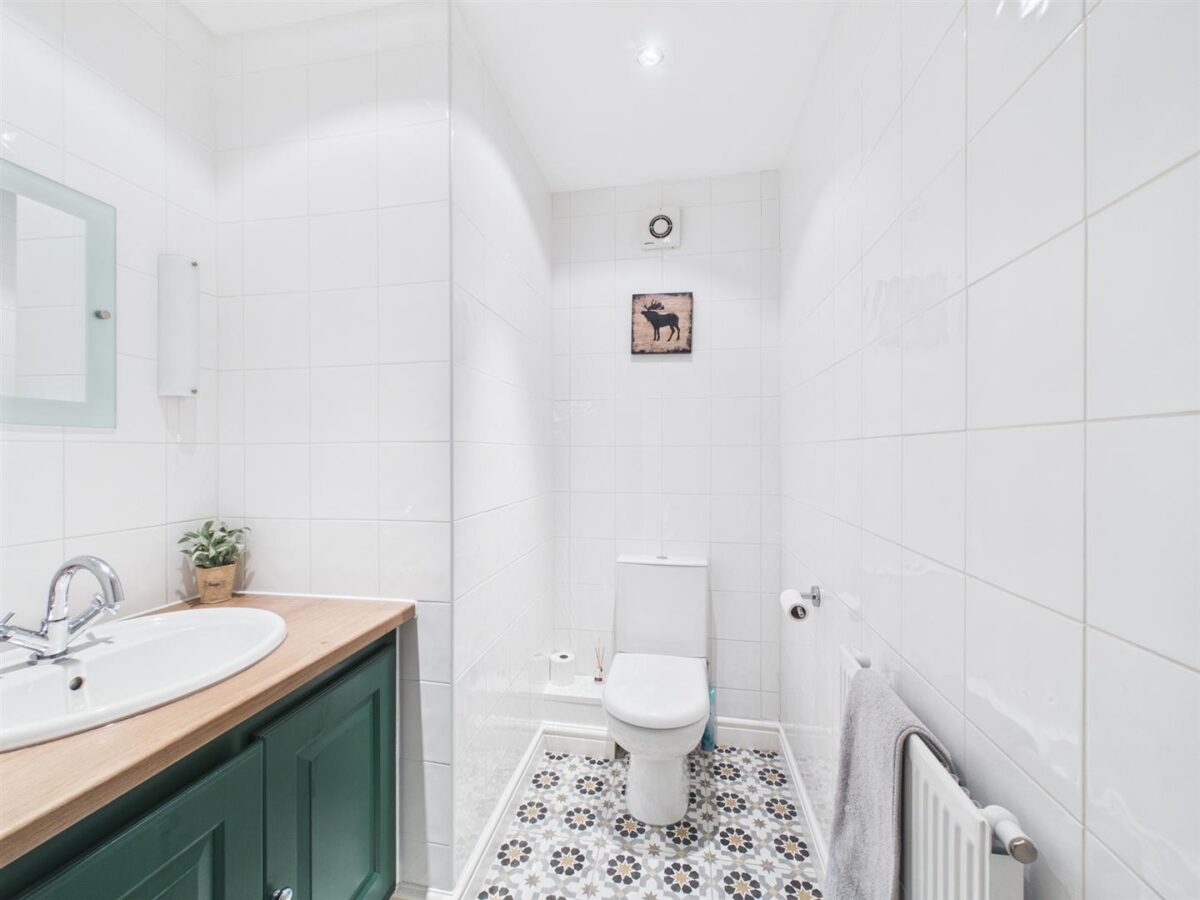 Commerce Street, Melbourne, DE73 8FT