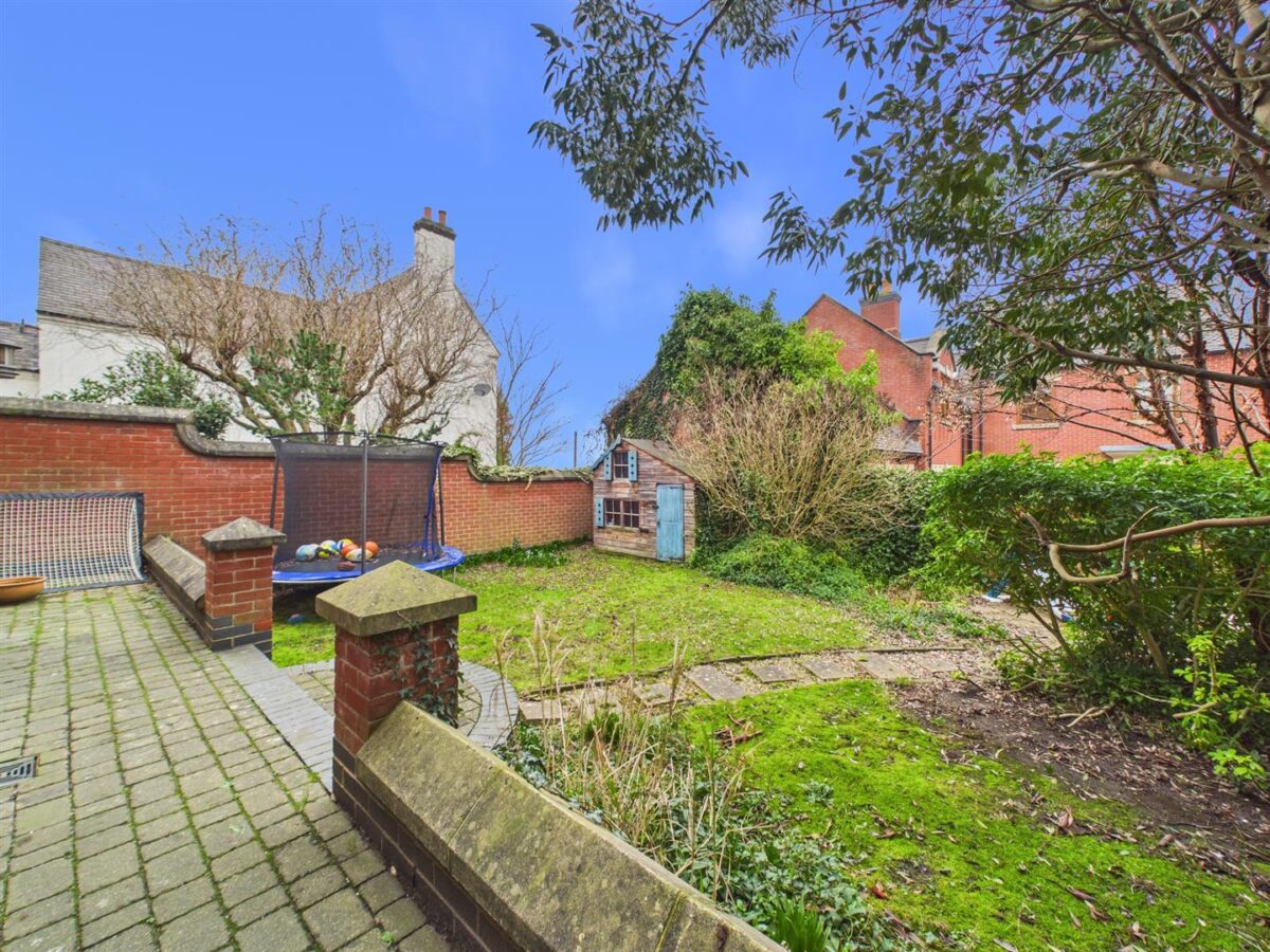 Commerce Street, Melbourne, DE73 8FT