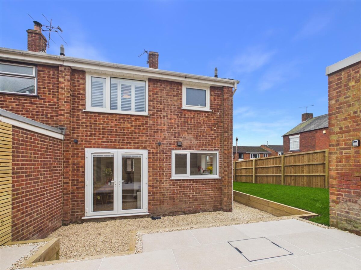 Commerce Street, Melbourne, DE73 8FT