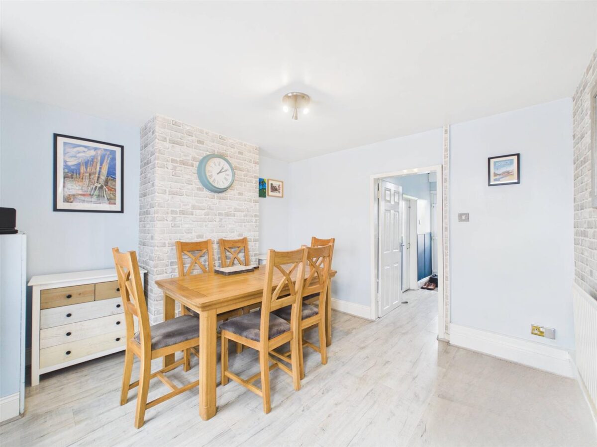 Commerce Street, Melbourne, DE73 8FT