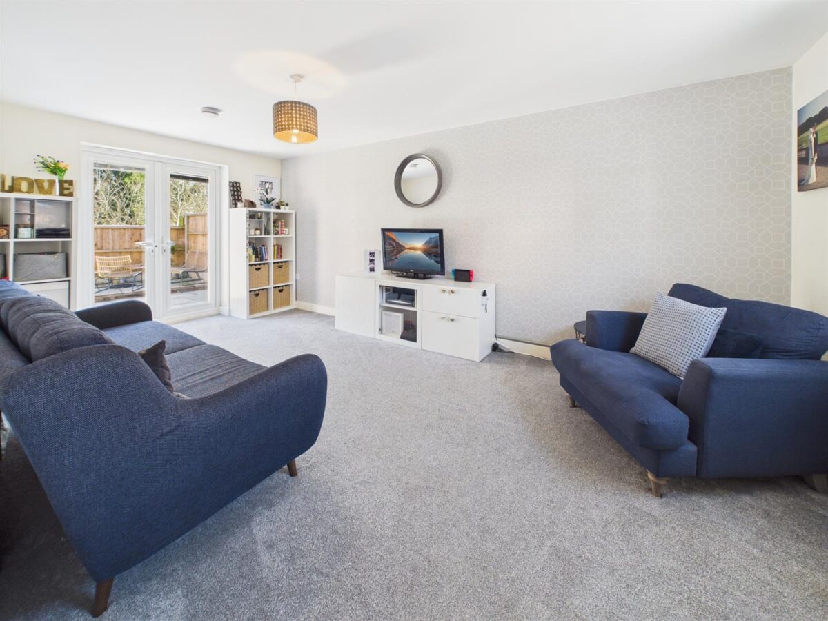 Tivey Way, Melbourne, DE73 8JS