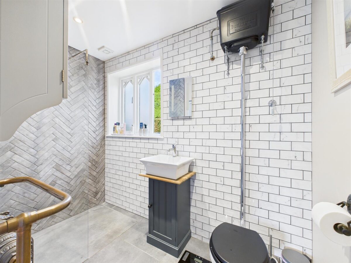 Harebell, Hollow Road, Breedon-On-The-Hill, DE73 8AU