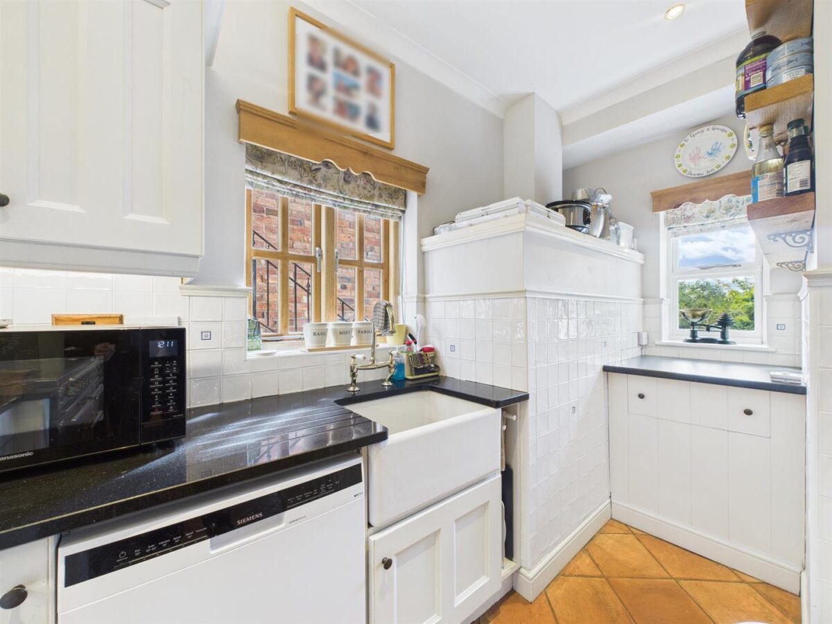 Harebell, Hollow Road, Breedon-On-The-Hill, DE73 8AU