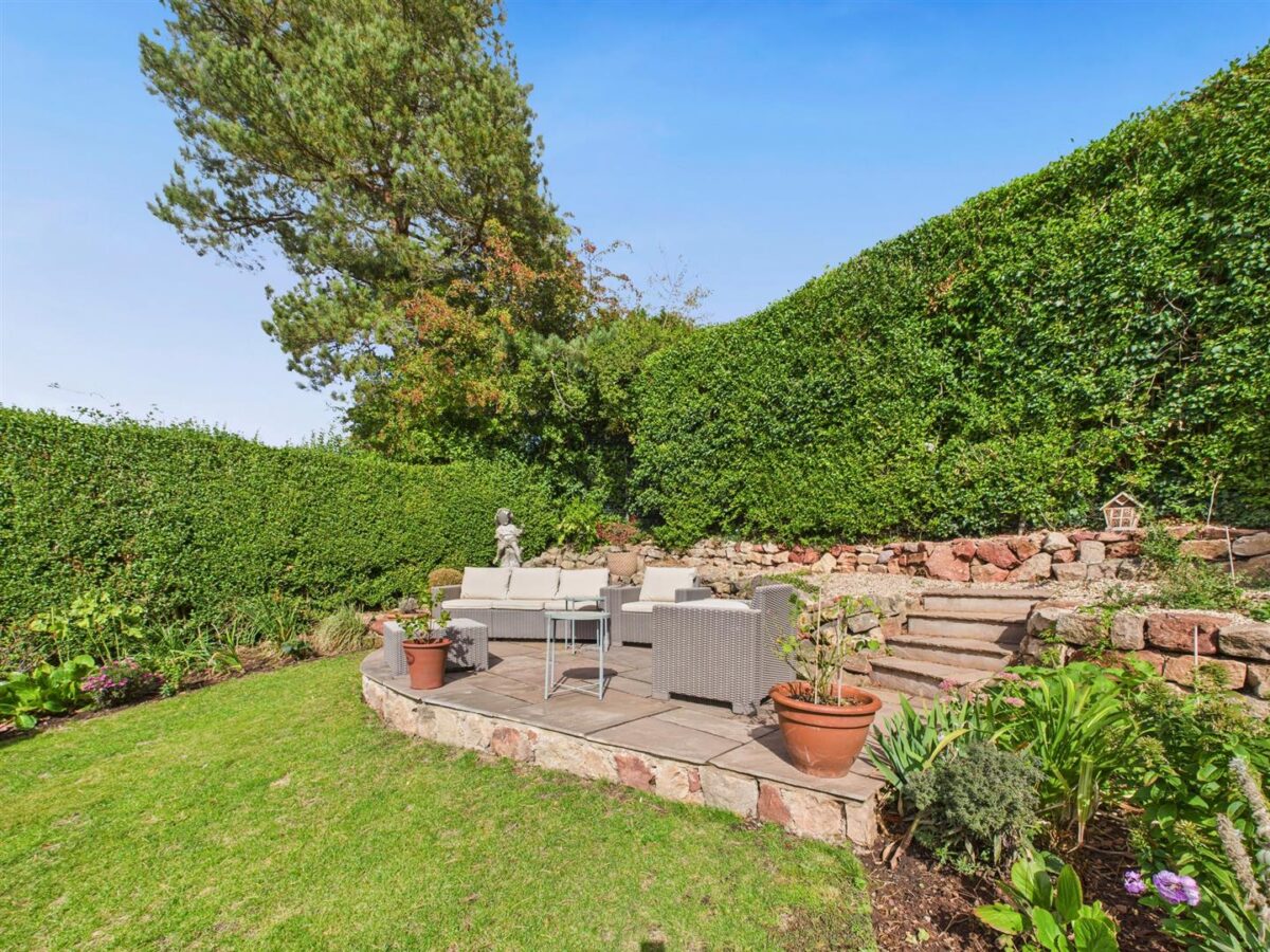 Harebell, Hollow Road, Breedon-On-The-Hill, DE73 8AU