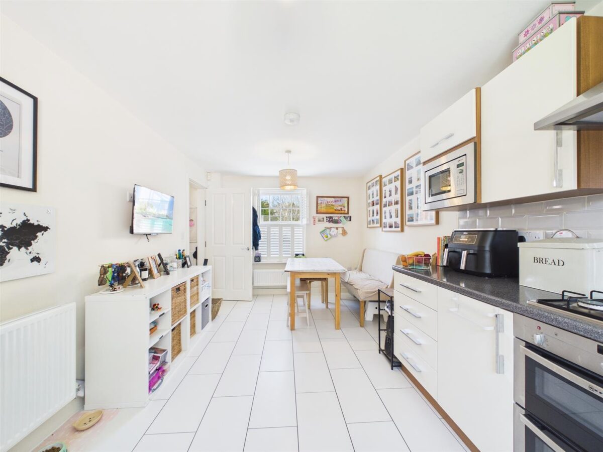 Tivey Way, Melbourne, DE73 8JS