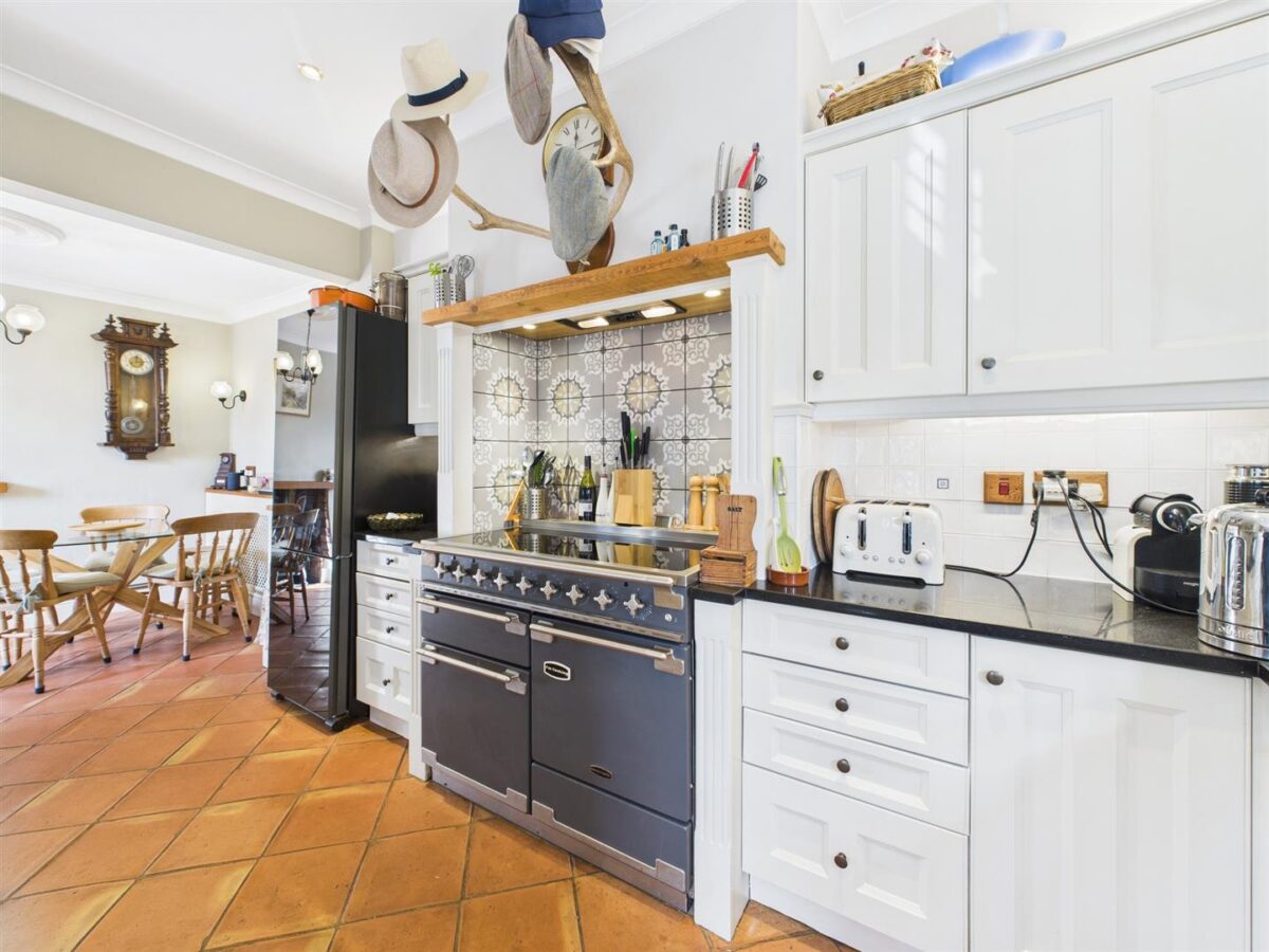 Harebell, Hollow Road, Breedon-On-The-Hill, DE73 8AU