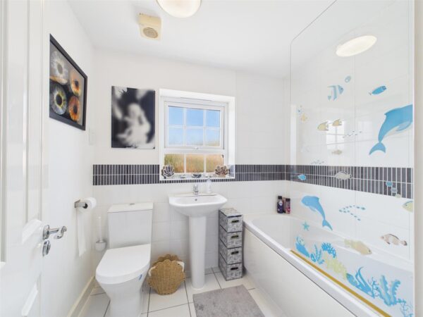 Tivey Way, Melbourne, DE73 8JS