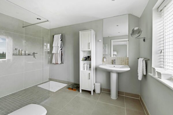 Valley View, Ticknall Road, Hartshorne, DE11 7BF