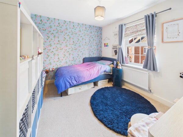 Tivey Way, Melbourne, DE73 8JS