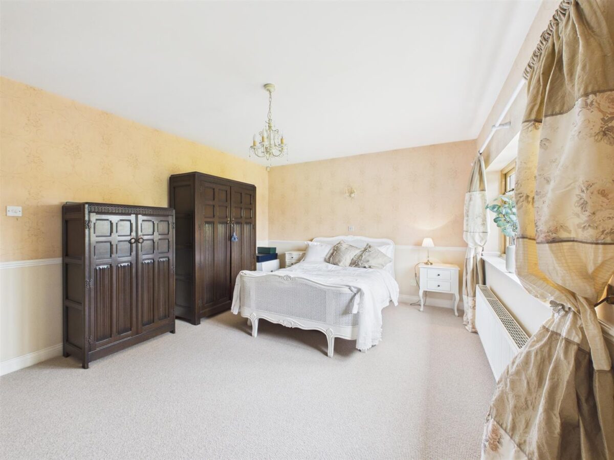 Main Street, Long Whatton, LE12 5DF