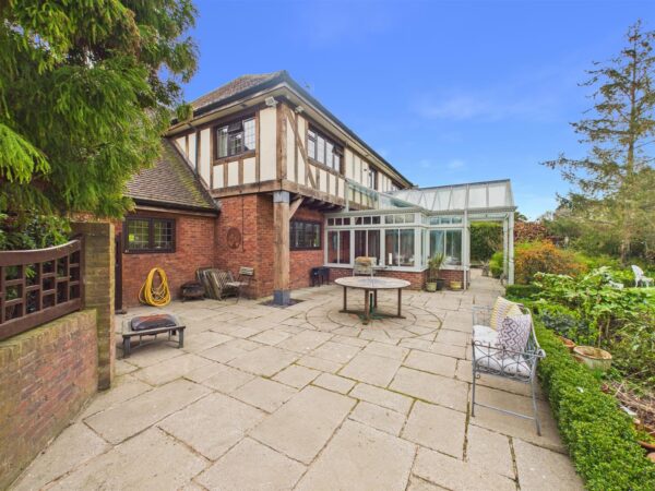 Main Street, Long Whatton, LE12 5DF