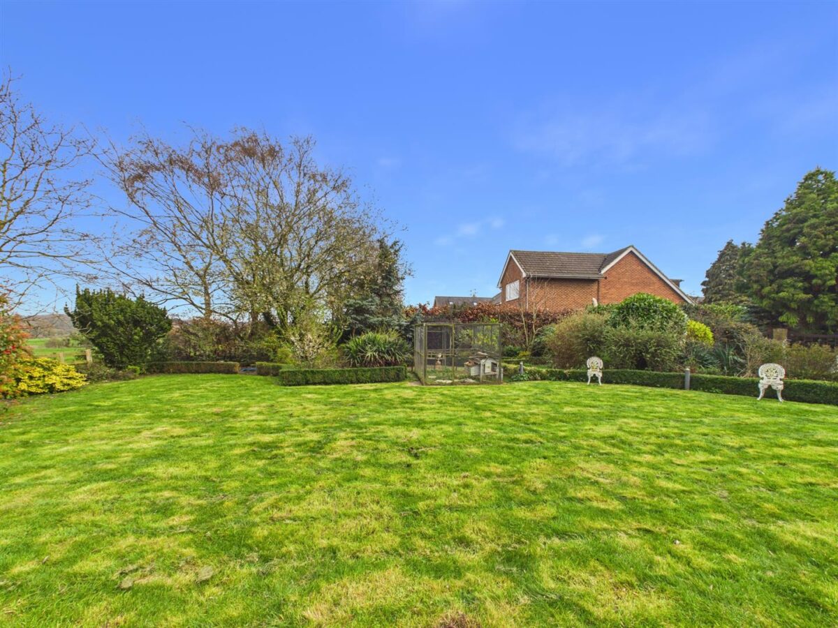 Main Street, Long Whatton, LE12 5DF