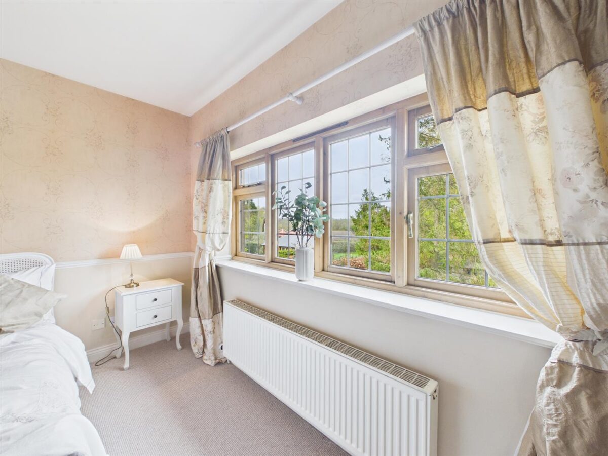 Main Street, Long Whatton, LE12 5DF