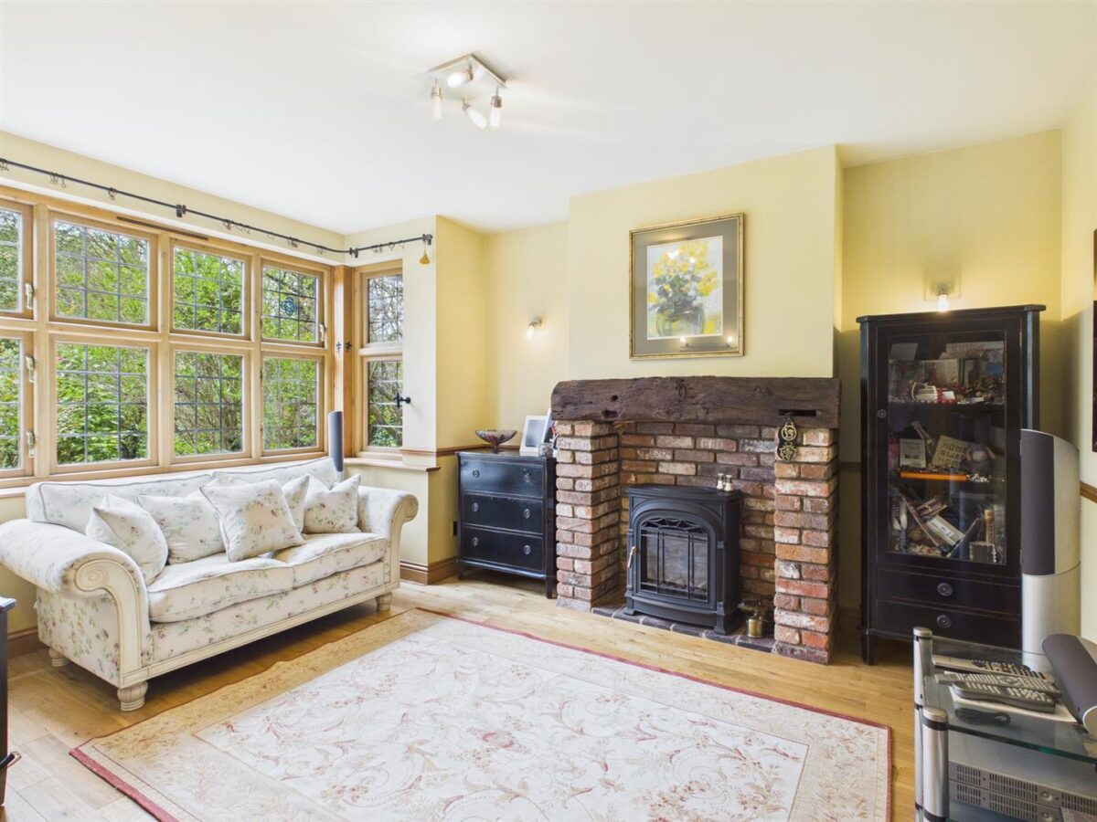 Main Street, Long Whatton, LE12 5DF