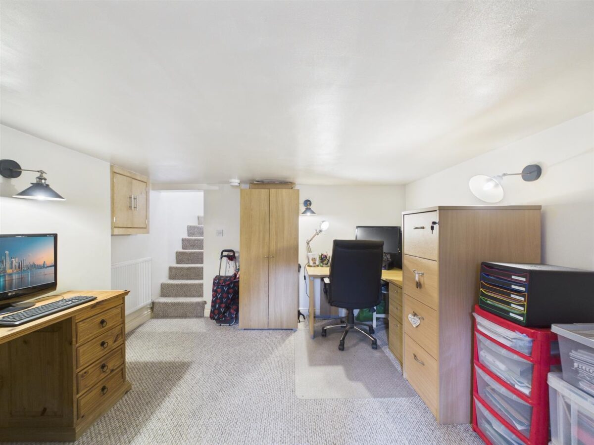 Main Street, Weston-On-Trent, DE72 2BL