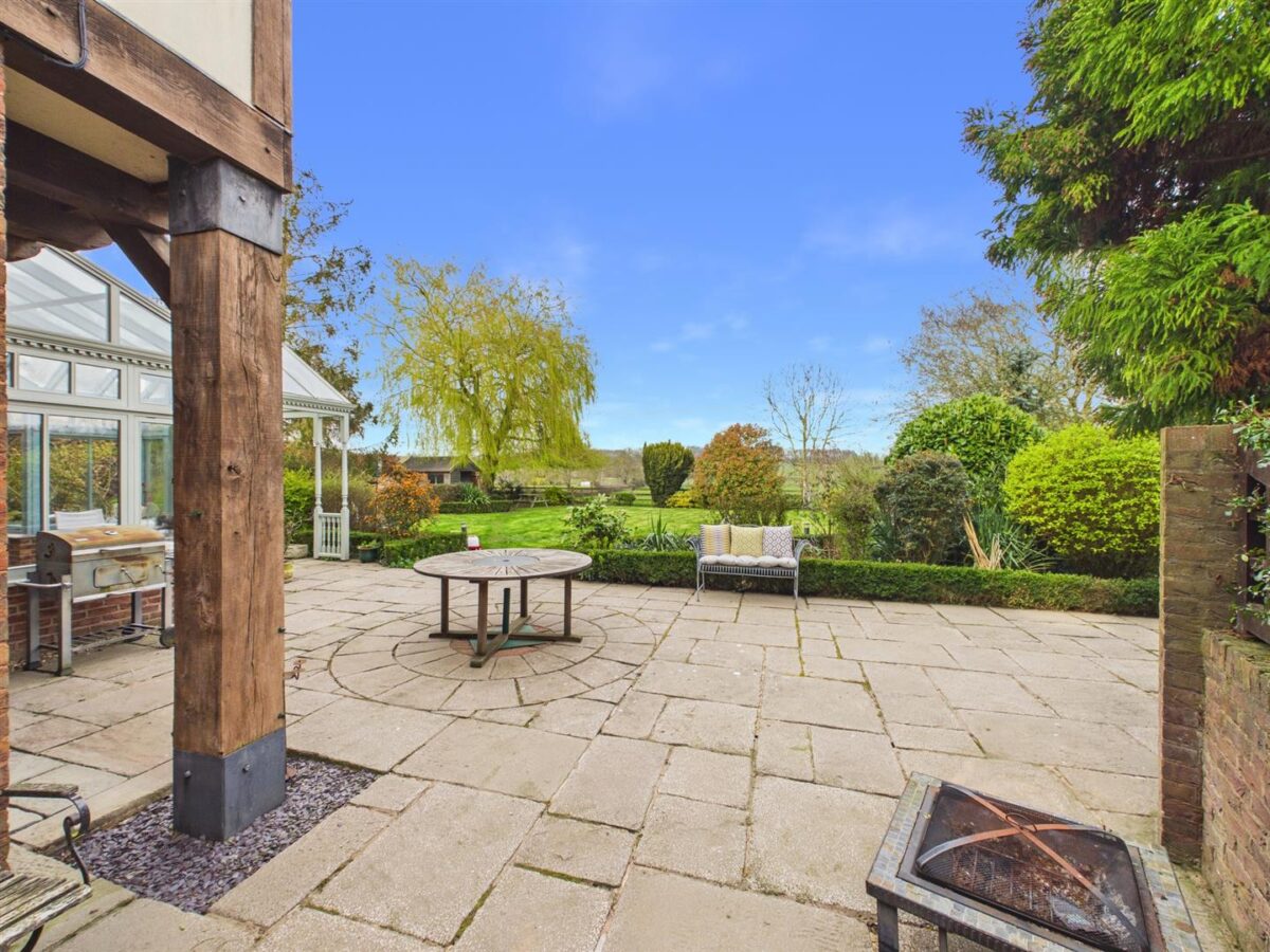 Main Street, Long Whatton, LE12 5DF