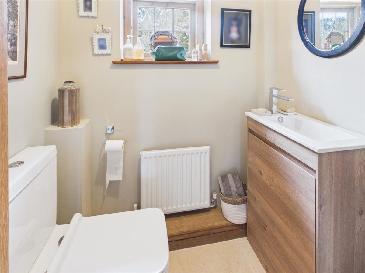 Main Street, Long Whatton, LE12 5DF