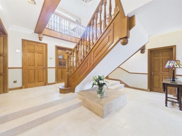 Main Street, Long Whatton, LE12 5DF