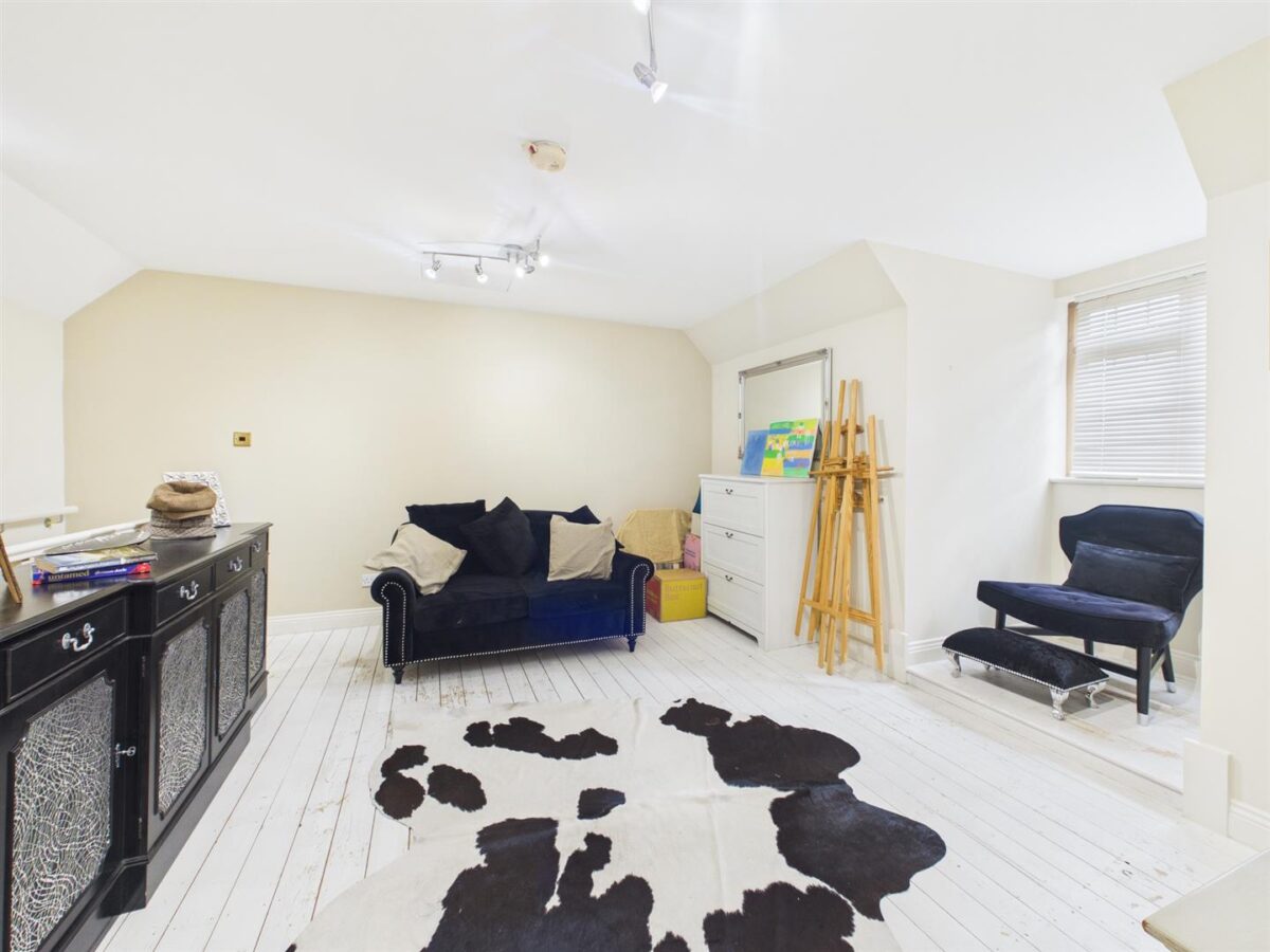 Main Street, Long Whatton, LE12 5DF