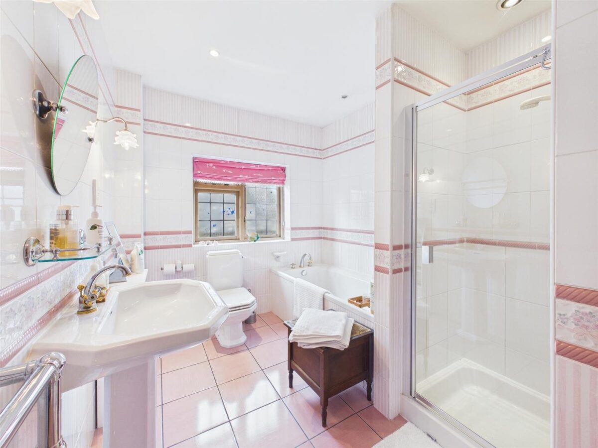 Main Street, Long Whatton, LE12 5DF